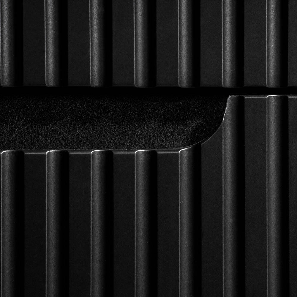 Hochschrank Skelbolu 140x30x25 cm Schwarz [en.casa]