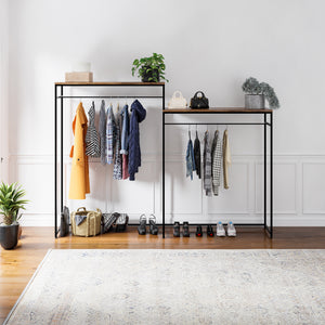 Garderobenständer Skestbyena aus zwei Elementen 140x240x40 cm Schwarz/Walnussoptik [en.casa]