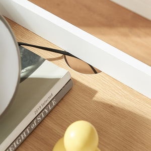 Nachttisch Kuorshare 55x42x37 cm Weiß/Eicheoptik [en.casa]