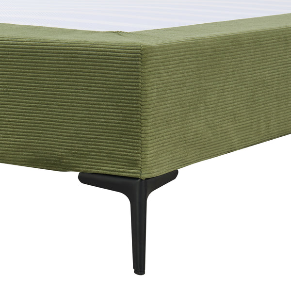 Doppelbett Lilla [en.casa]