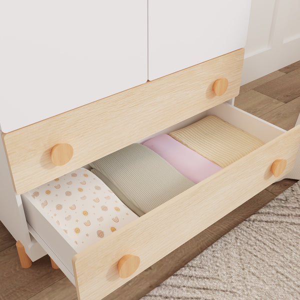 Kinderkleiderschrank Vaarentaa [en.casa]
