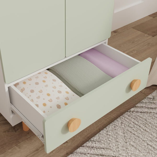 Kinderkleiderschrank Vaarentaa [en.casa]