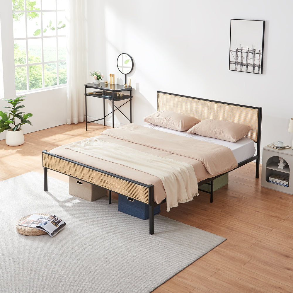 Metallbett Linköping mit rechteckigem Kopfteil und Matratze [en.casa]