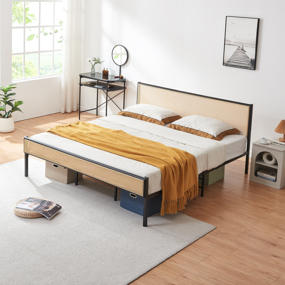 Metallbett Linköping mit rechteckigem Kopfteil und Matratze [en.casa]